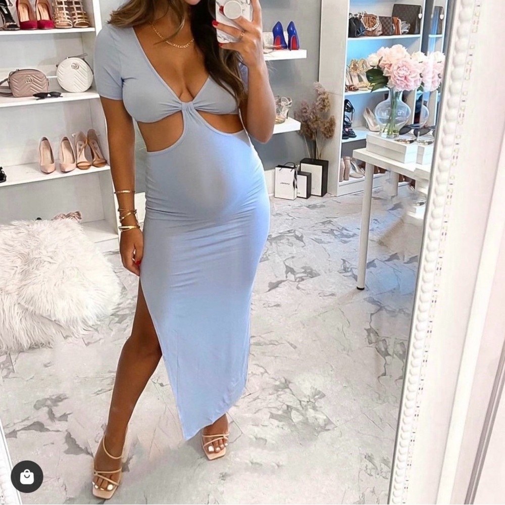 Elegant Blue Cut-Out Dress